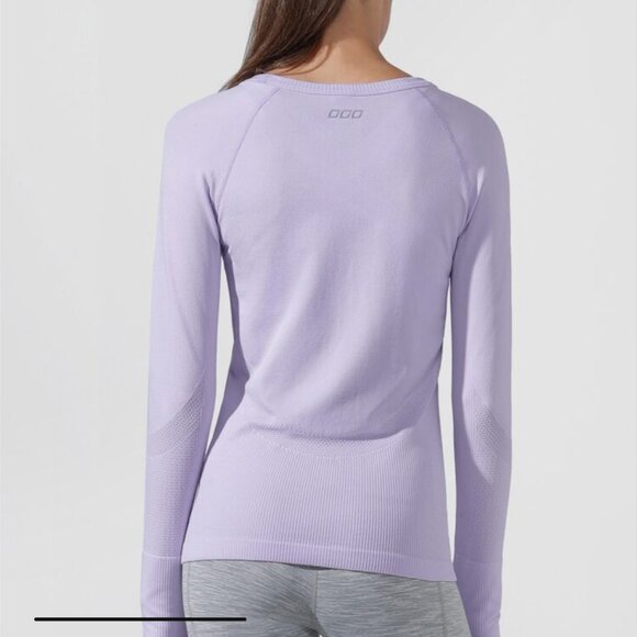 NWOT Lorna Jane long sleeve, seamless, exercise top Size S - Picture 2 of 10